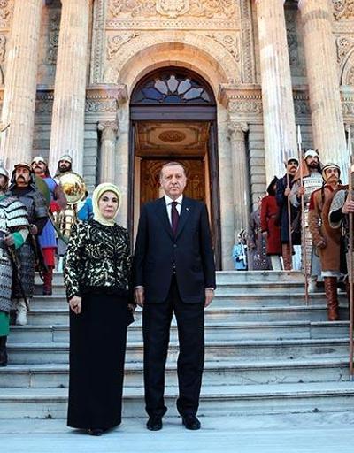 Erdoğan, Saraya Mehterin Devlet Marşı ile girdi