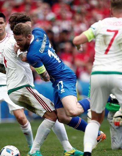 Macaristan yıkılıyor... EURO 2016: İzlanda - Macaristan: 1-1