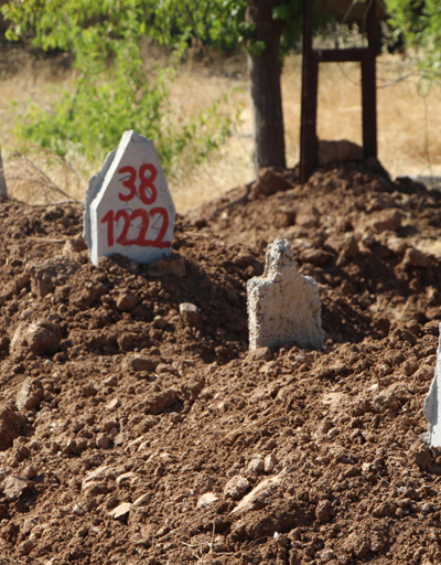 56 PKKlının cenazesi kimsesizler mezarlığına gömüldü