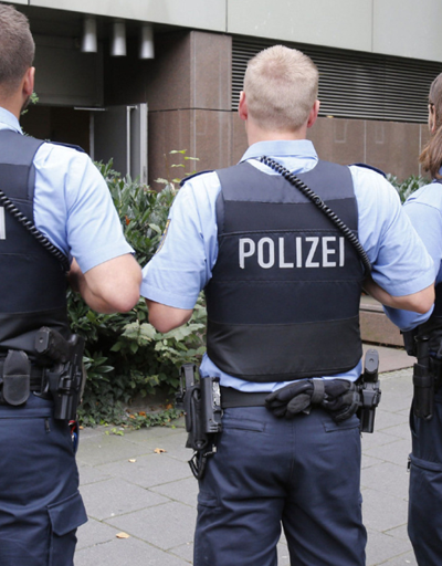 Almanyada palalı saldırı: 1 ölü, 2 yaralı