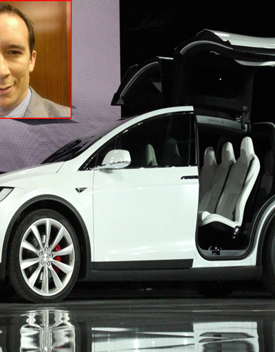 Tesla otomobil sürücüsünü hastaneye yetiştirdi