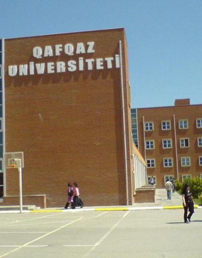 Azerbaycanda FETÖ bağlantılı 50 akademisyen görevden uzaklaştırıldı