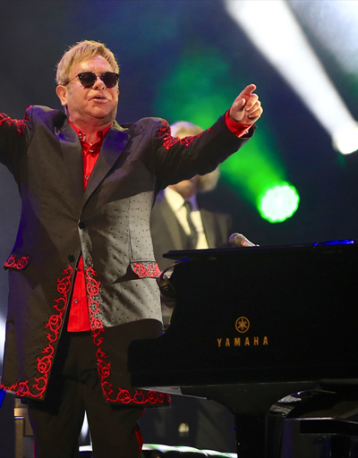 Elton Johndan Türkiye mesajı