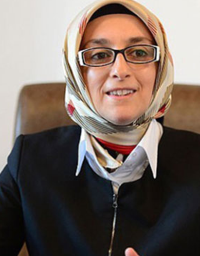 AK Parti Kadın Kolları Başkanı: Laiklik ülke için teminat