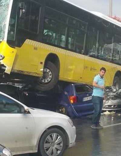 İstanbulda metrobüs kazası | Kazayı Ekşi Sözlük yazarı anlattı | Kazaya dair tüm haberler