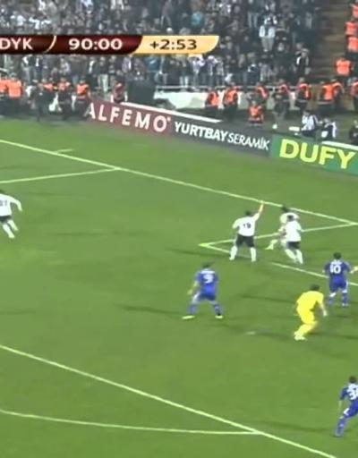 Beşiktaş - Dinamo Kiev maçında yürekleri ağza getiren unutulmaz karambol