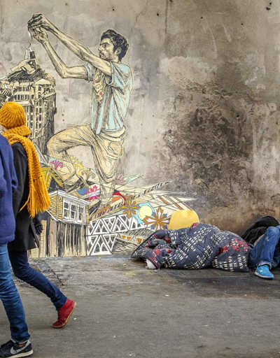 Fransada evsizlerin yüzde 14ü üniversiteli