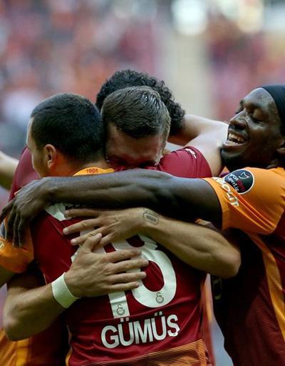 Galatasarayın yüzü ikinci yarıda güldü