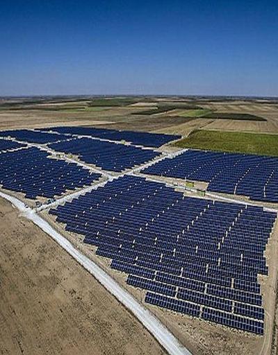 Konya’ya 1 milyar dolarlık güneş enerjisi santrali
