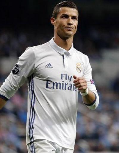 Ronaldo yeni sözleşme teklifini Real Madride geri gönderdi