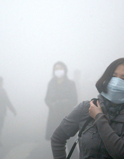Çinde hava kirliliği uçuşları iptal ettirdi