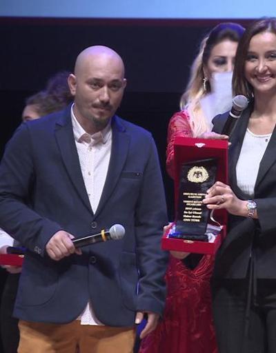 CNN TÜRKe en iyi haber kanalı ödülü