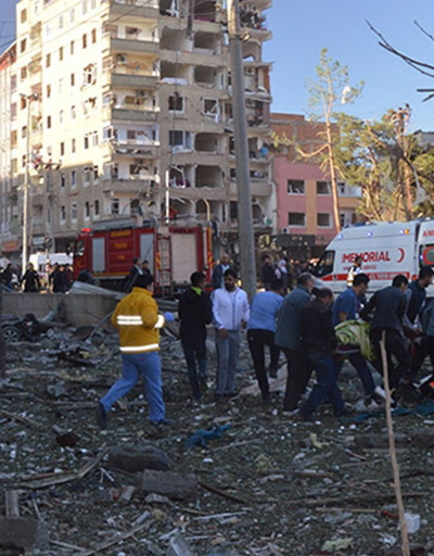 Diyarbakırdaki saldırıyla ilgili 10 kişi gözaltına alındı