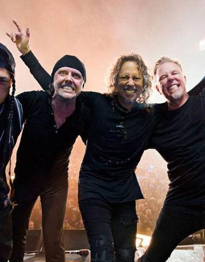 Metallica Hardwired to self-destruct ile geri döndü