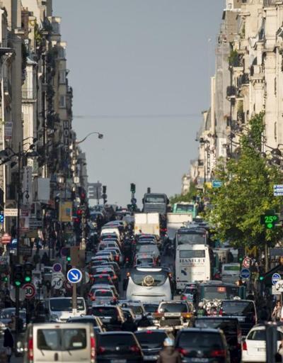 Bir Avrupa ülkesi daha dizel ve benzinli araçları yasaklıyor