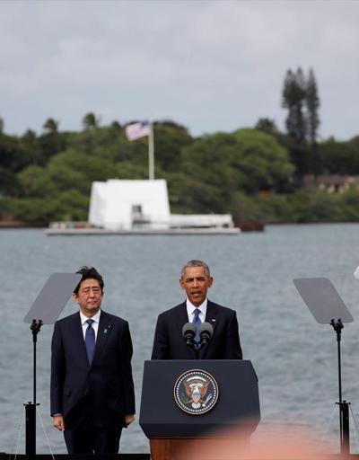 Obama ve Abeden Pearl Harborda tarihi buluşma