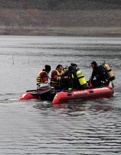 Boludaki baraj gölünde kaybolan 2 balıkçı bulunamadı