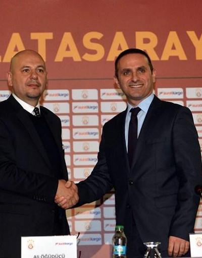 Galatasaray yeni sponsora imza attırdı