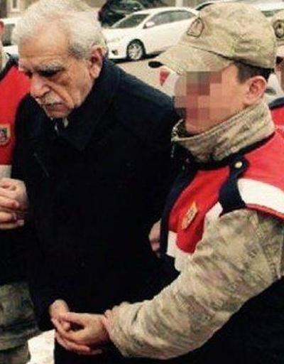 Akif Beki: Bahçeli HDPlilerle selamlaşma ambargosunu kırdı