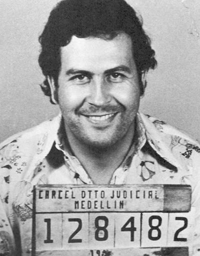 Escobarın oğlu: Babam polislerce öldürülmedi, intihar etti