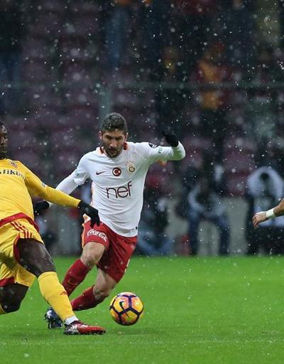 Galatasaray fırsatı kaçırdı