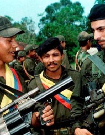Kolombiyada FARC militanlarının tamamı silah bırakma alanlarına ulaştı