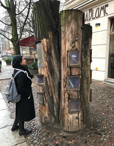 Ağaç deyip geçme: Berlinde bir kitap okuma hareketi