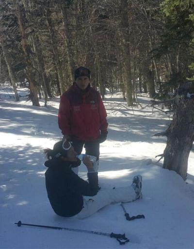 Jandarma, kaybolan kadını kayak izlerinden buldu