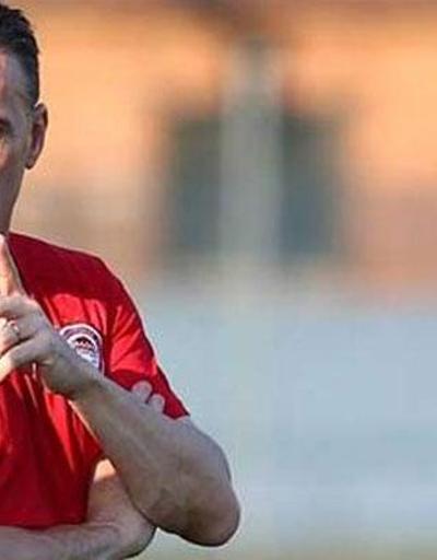 Son dakika.. Olympiakos - Beşiktaş maçı öncesi teknik direktör değişimi
