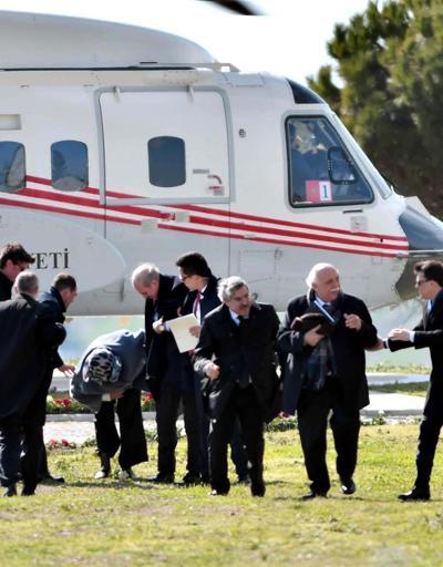 Erdoğanın helikopterinin rüzgarı zor anlar yaşattı