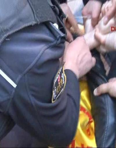 Ankarada Hayır bildirisi dağıtan 11 kişi gözaltına alındı