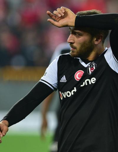 Aboubakara hatalı kırmızı kart / Köşelerde Antalyaspor-Beşiktaş maçı