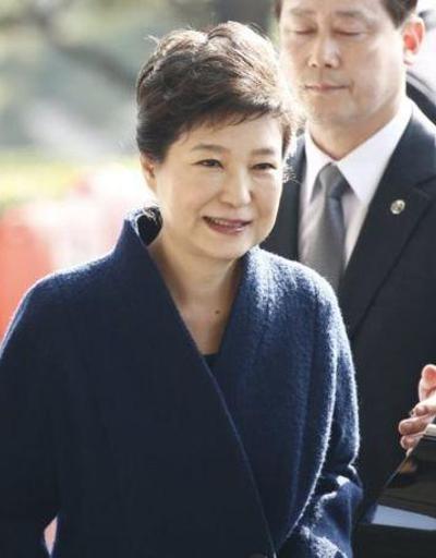 Güney Korenin eski liderinin yargılanmasına başlandı
