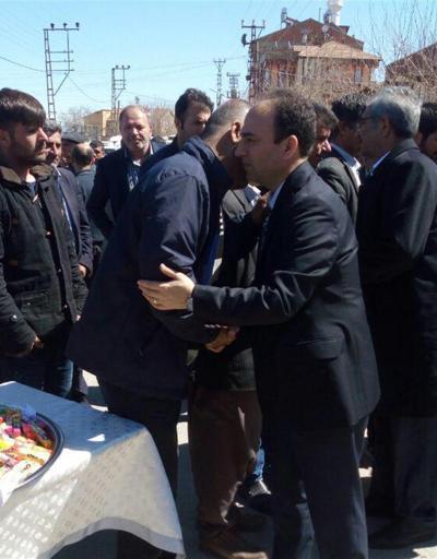 HDPli vekiller nevruzda vurulan Kemal Kurkutun mevlidine katıldı
