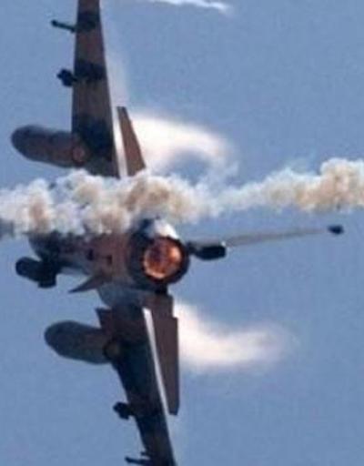 Libyada savaş uçağı düştü