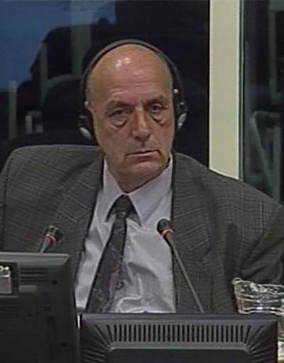 Eski Sırp komutana Srebrenitsa Soykırımından 11 yıl hapis