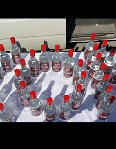 Polisin durdurduğu kamyondan 1700 şişe sahte votka çıktı