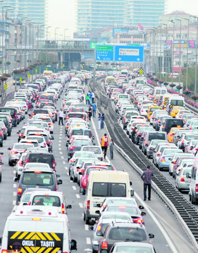 İstanbulda bu yollar trafiğe kapalı