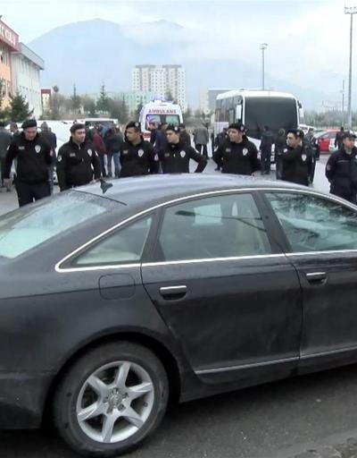 Erciyes Üniversitesi’nde iki öğrenci grubu kavga etti