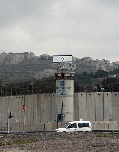 İsrail cezaevlerindeki 2 bin Filistinli açlık grevi başlattı
