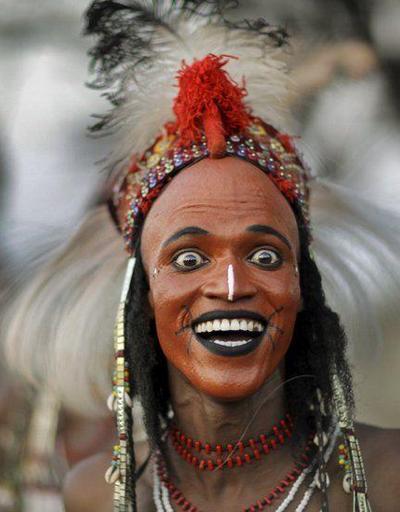 Afrikalı kabilelerin en ilginç ve renkli başlıkları