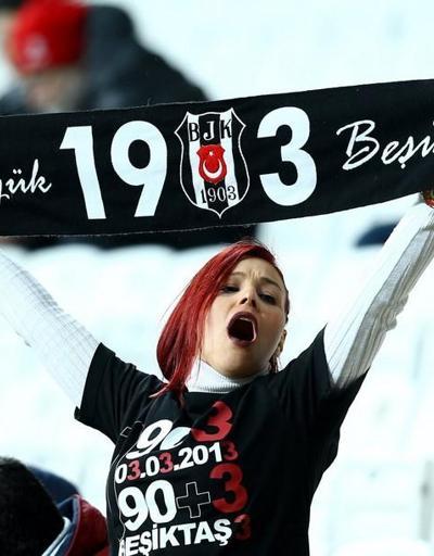 Beşiktaş maçına damgasını vuran kızıl saçlı kadın Eva Hamamcı