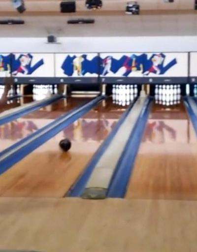 Böyle bir bowling oynamak yok, 87 saniyede 12 kez strike yaptı