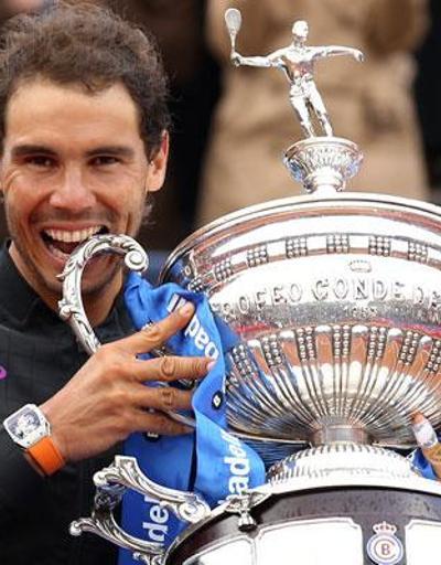 Rafael Nadal 10. kez şampiyon