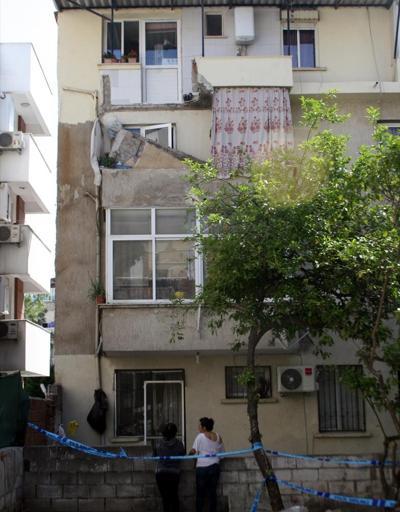 İzmirde balkon çöktü:3 yaralı