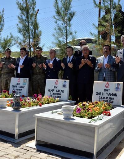 PKKnın Dürümlüde katlettiği 16 köylü törenle anıldı