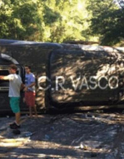 Brezilyada takım otobüsü kaza yaptı: 5i ağır 22 kişi yaralandı