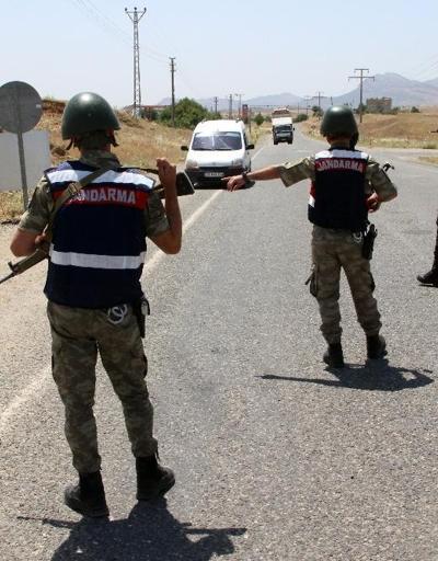 Yol kontrolü sırasında 1 PKKlı terörist yakalandı
