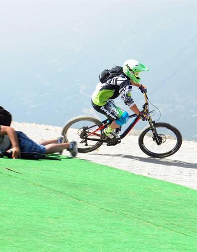 Antalyada dağ bisikleti heyecanı sona erdi