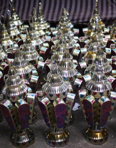 Mısırda Ramazının ışıltılı simgesi: Ramazan fenerleri
